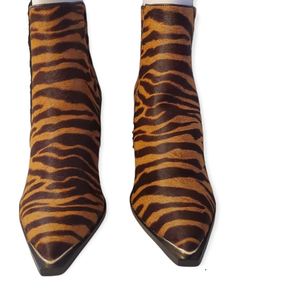 Kenneth Cole West Side Bootie | 7.5 - Picture 6 of 13